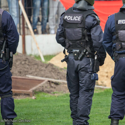 Police in SWAT gear