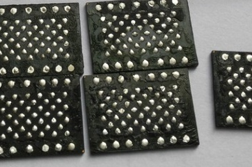 16GiB NAND flash chips