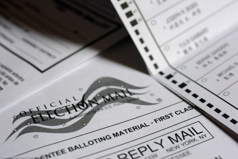 Photo showing a mail-in Official Absentee Ballot.