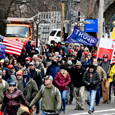 A mob loyal to U.S. President Donald Trump marches toward the U.S. Capitol in Washington on Jan. 6, 2021.